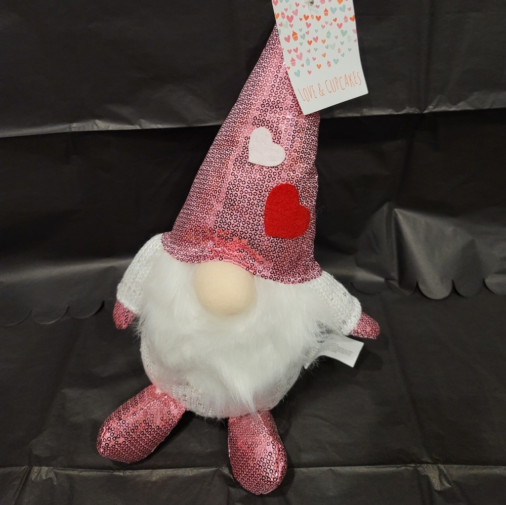 Valentine's day gnome